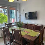 Apartmán Lopuskiego 16 *