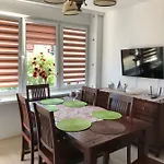 Lopuskiego 16 Appartamento
